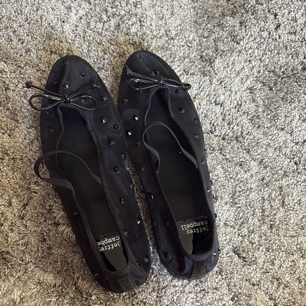 Jeffrey Campbell Black Flats Minimalist Design